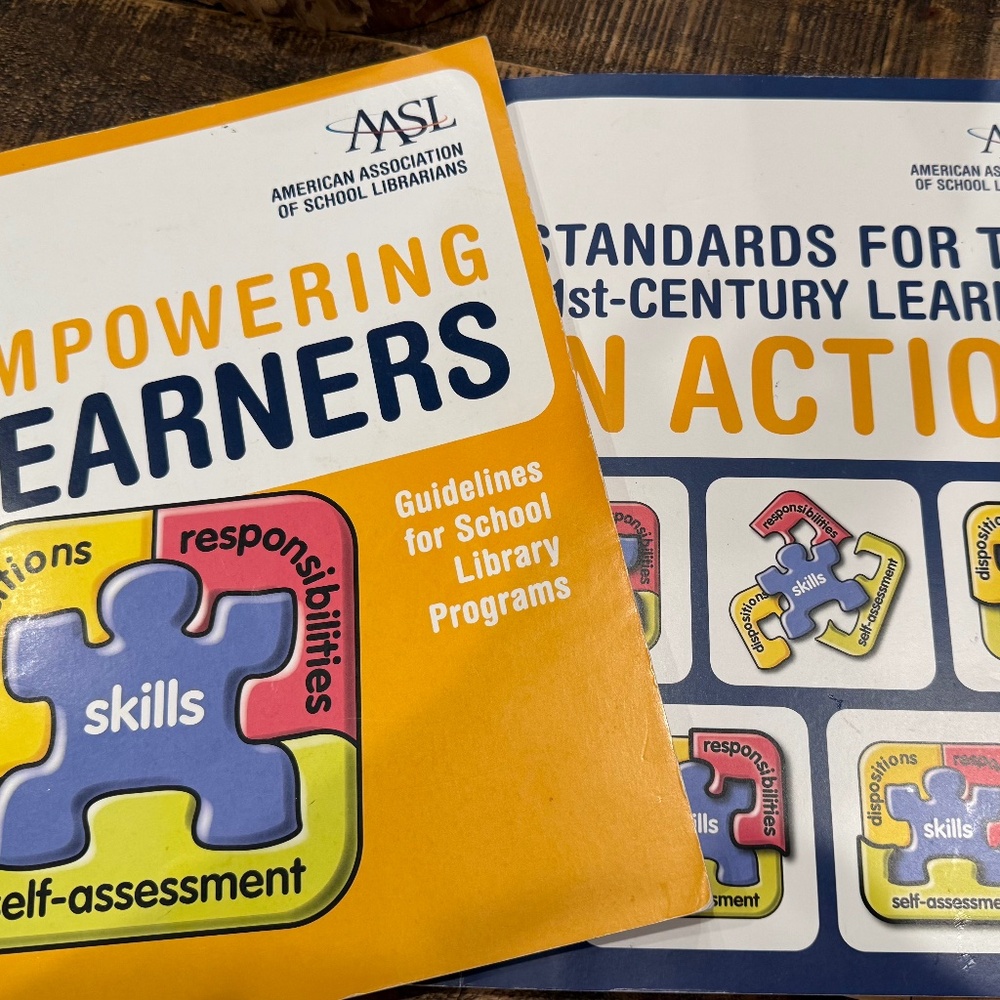 2 American Association of School Librarians Guides